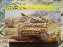 images/productimages/small/Pz.Kpfw.IV Ausf.H Late Pr Dragon nw. 1;35 voor.jpg